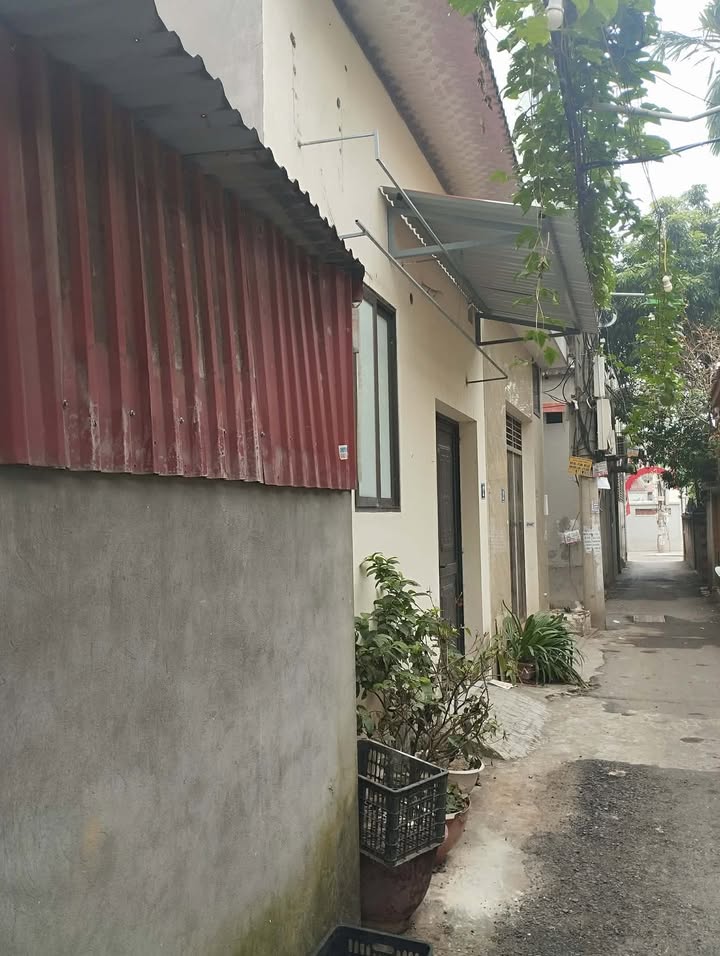 Nhà riêng Xuân Phương, 40m² giá 7.8 tỷ - Sẵn nhà ở ngay, ôtô vào tận nơi!