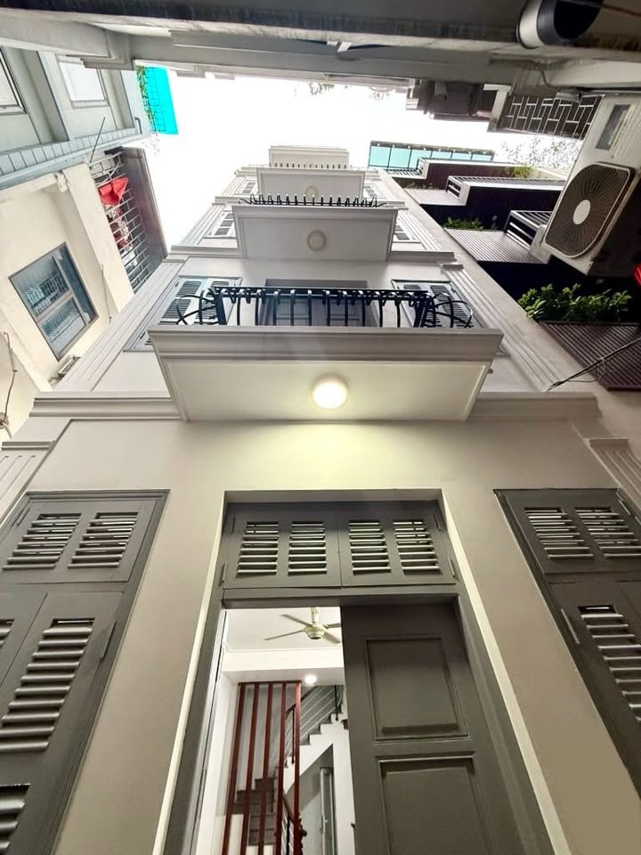 Nhà riêng Minh Khai 36.5m² giá 6 tỷ - Thiết kế thông thoáng, view đẹp!