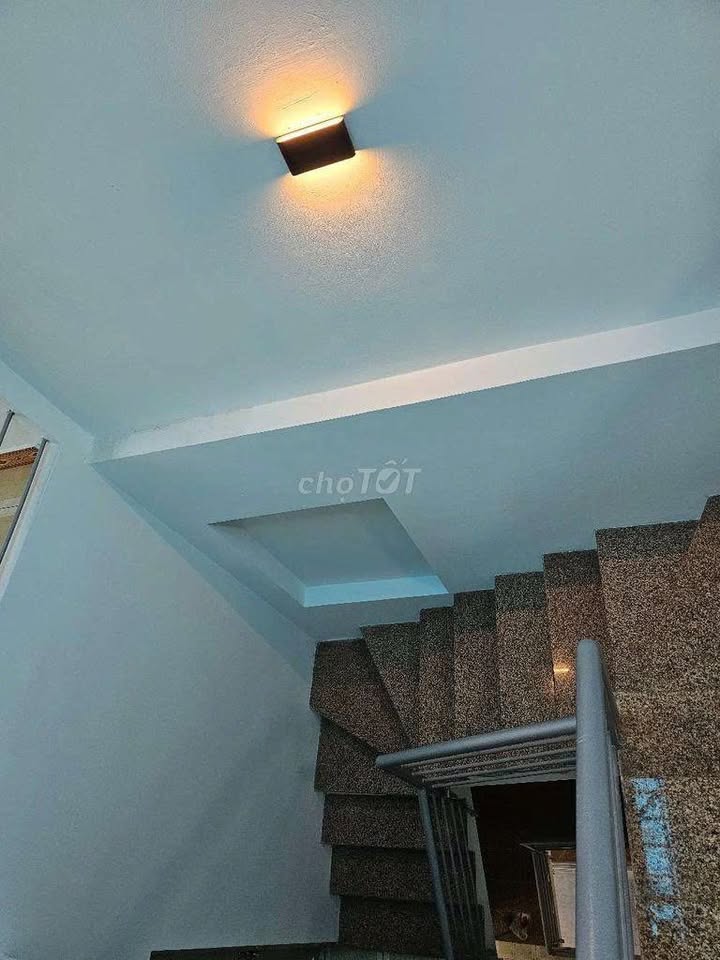 Nhà mặt tiền đường Tân Trang, Quận Tân Bình 45m² - Phù hợp làm văn phòng, kinh doanh!