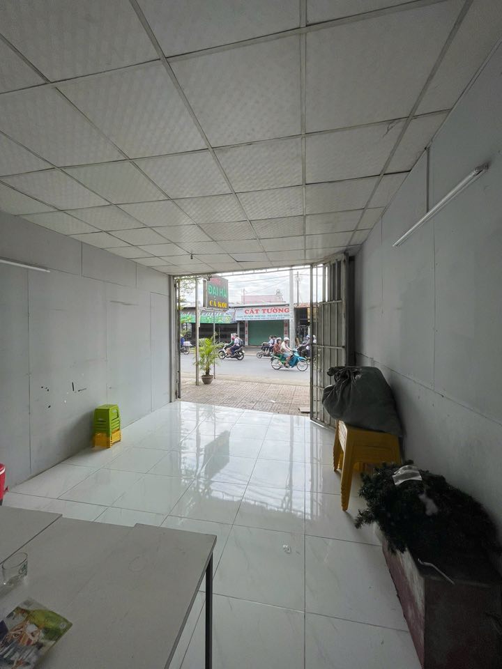 Cho thuê mặt bằng mặt tiền Phan Văn Hớn Hóc Môn 48m² - Tiện kinh doanh đa dạng!