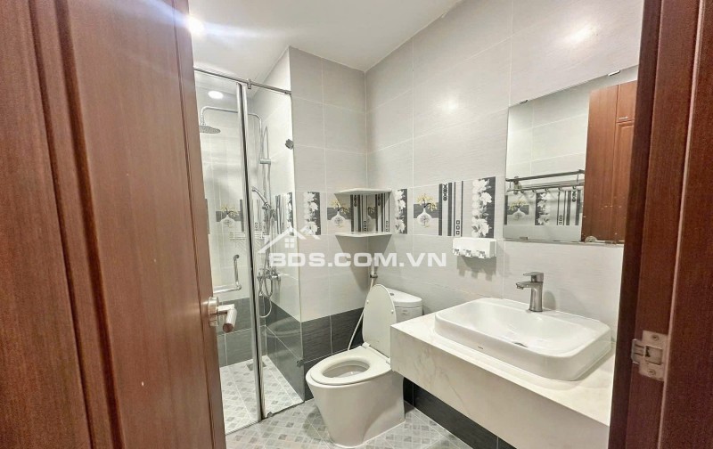 Căn hộ Coopmart Trường Chinh 110m² giá 13 triệu - Nội thất đầy đủ, sẵn sàng vào ở!