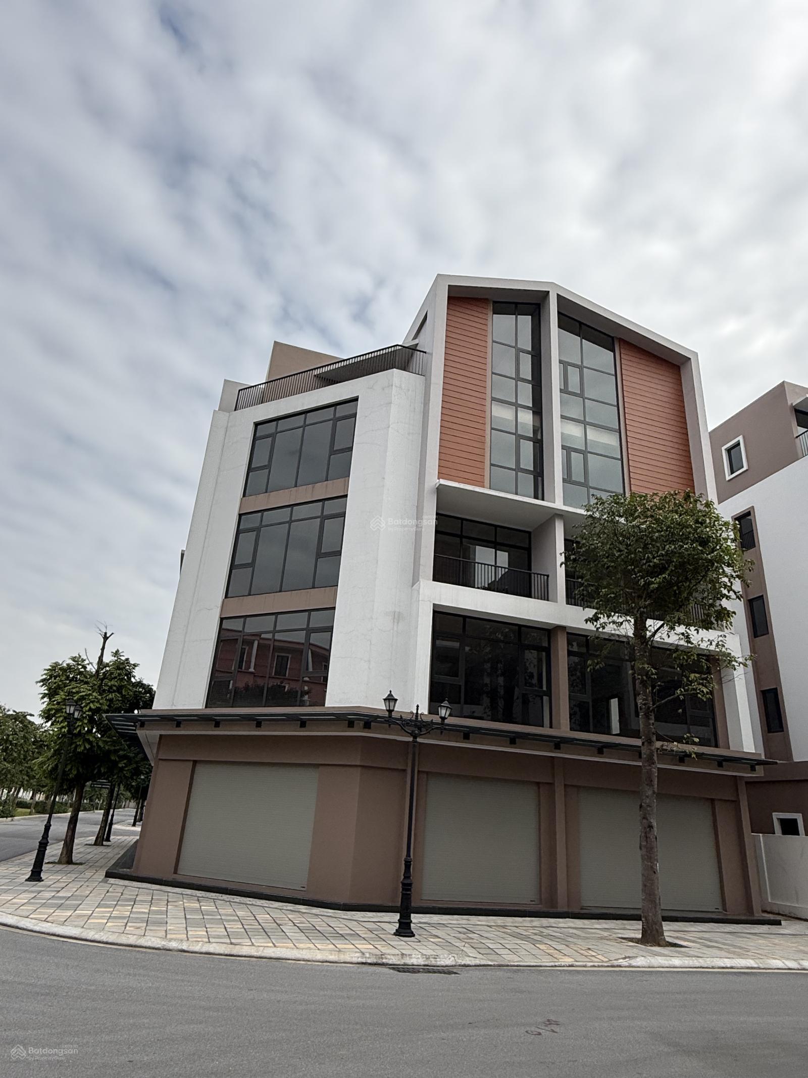 Shophouse Vinhomes Ocean Park 3 168m² giá 25.5 tỷ - Cơ hội đầu tư hiếm có!