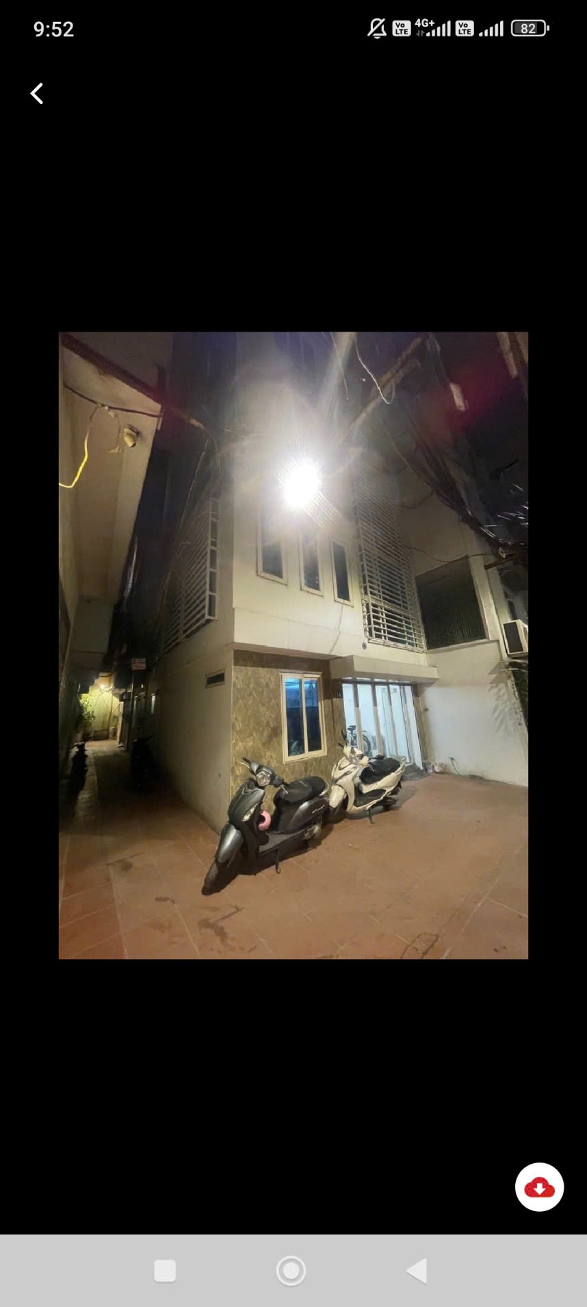 Nhà đẹp lô góc tại Xuân La 42m² giá 352 triệu - Tiện ích đầy đủ, view hồ Tây