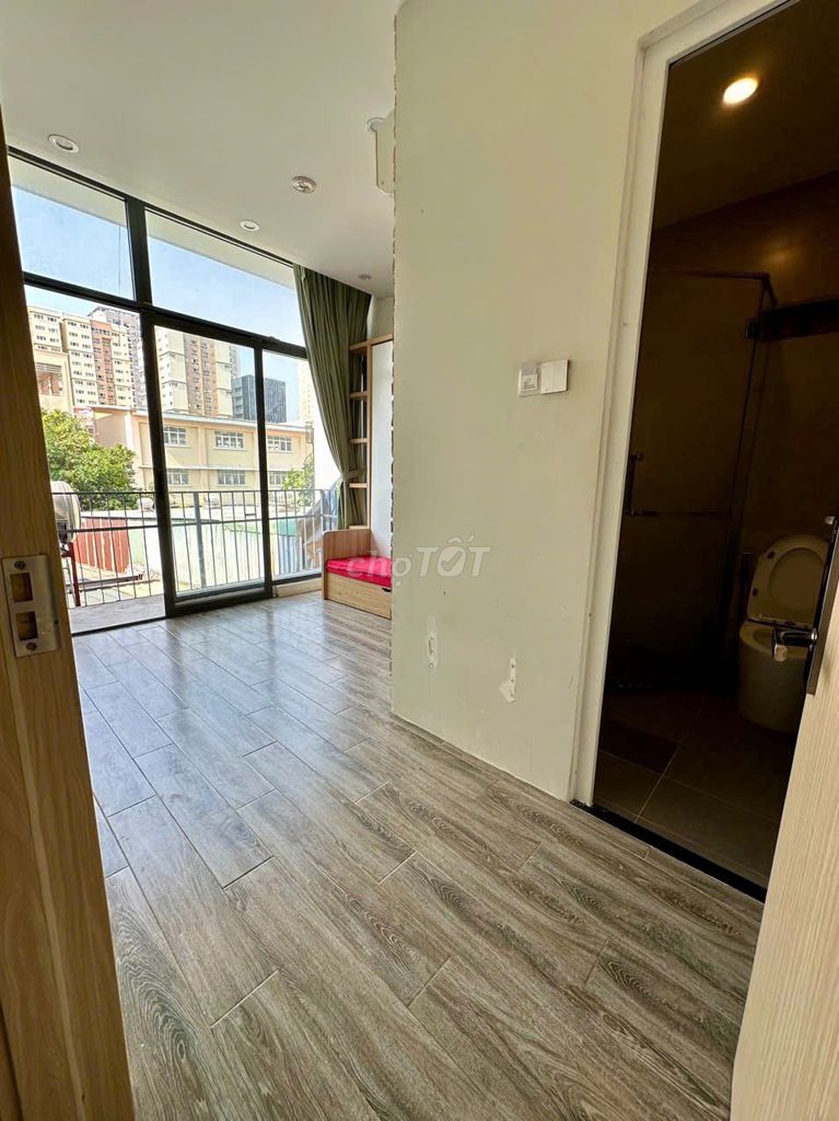 Phòng cho thuê Nguyễn Xí 30m² giá 5.5 triệu - Không chung chủ, giờ giấc tự do!
