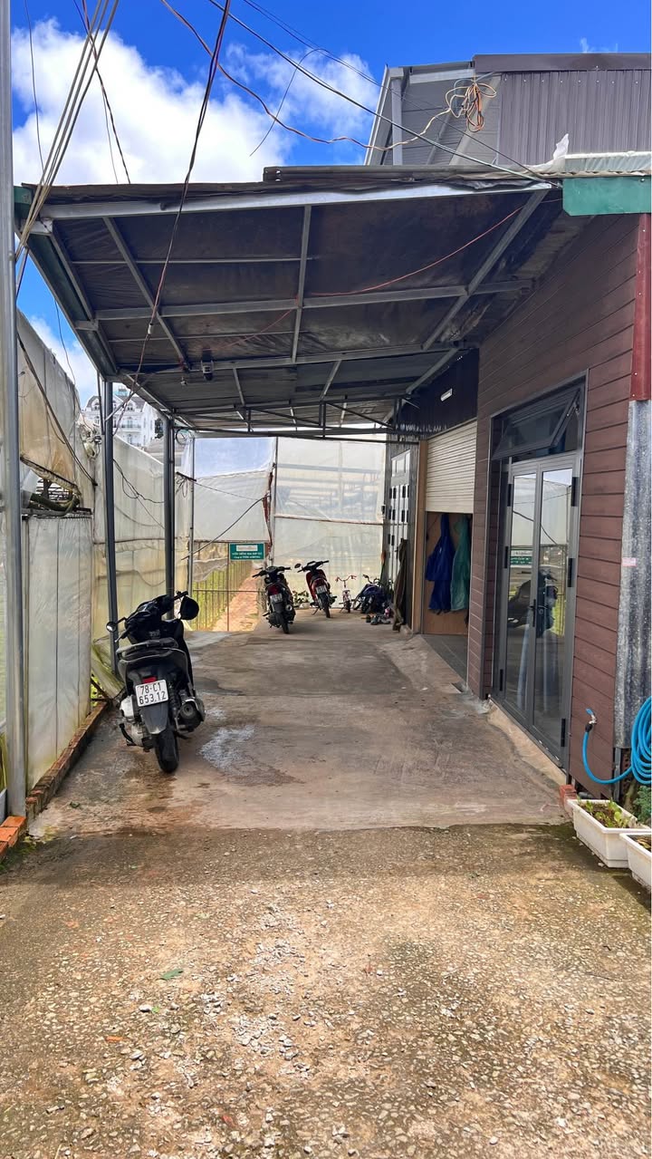 Nhà bán Đà Lạt, Vạn Hạnh 60m² giá 2.39 tỷ - Ô tô vào tận nơi!