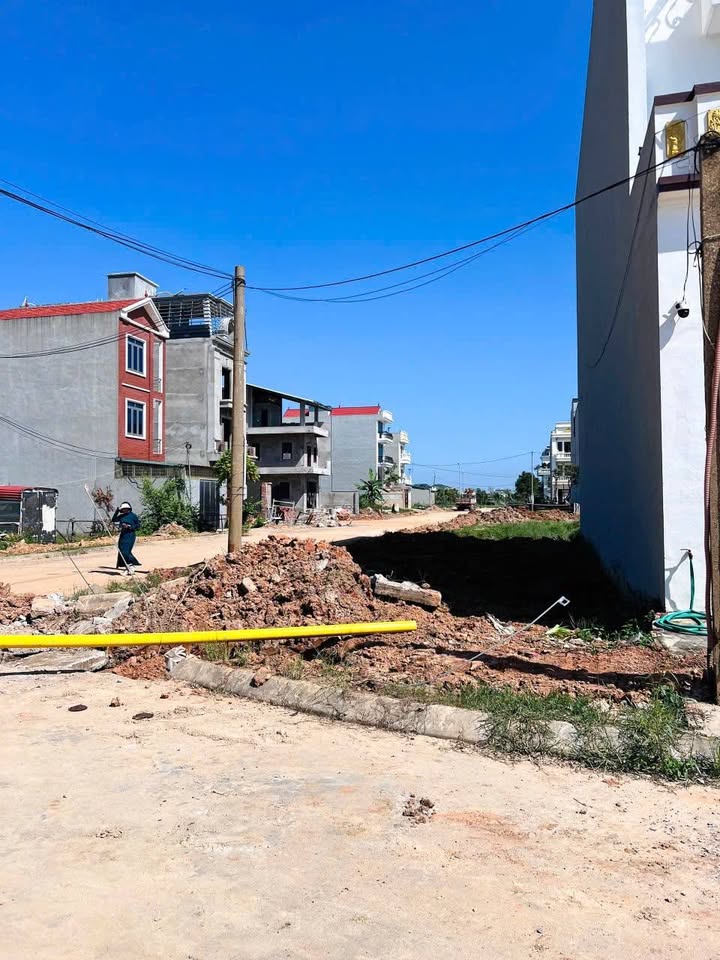 Đất nền góc 2 mặt tiền 90m² giá 3.8 tỷ - View vườn hoa tuyệt đẹp!