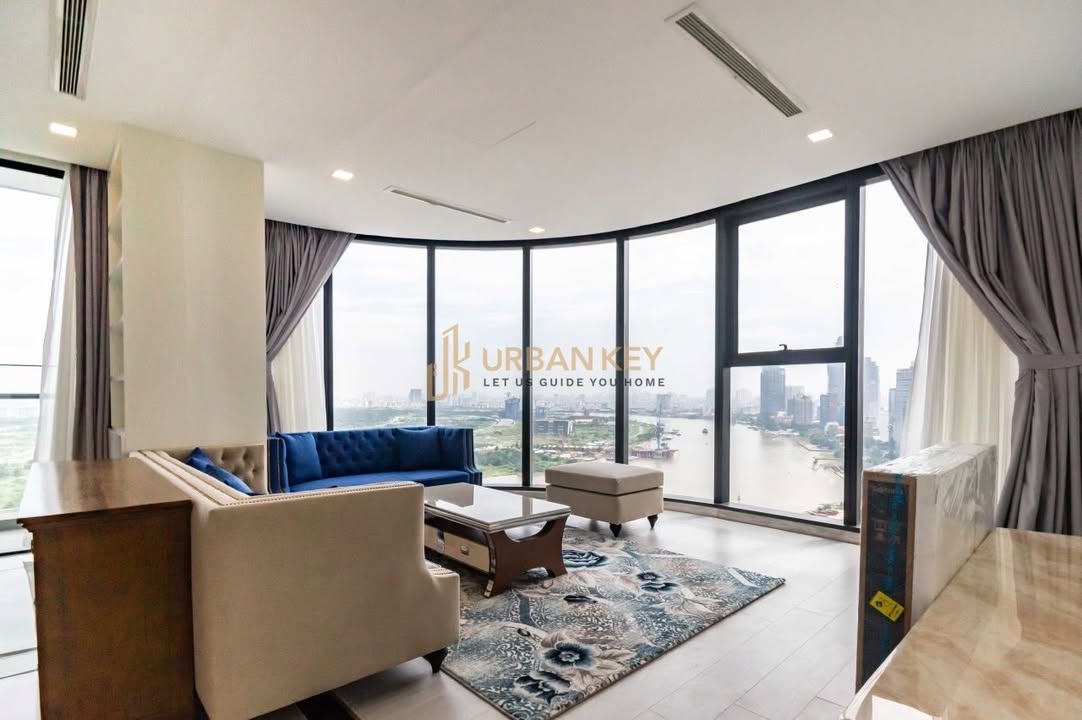 Căn hộ Vinhomes Golden River Quận 1 121m² giá 60 triệu - View Bitexco tuyệt đẹp!