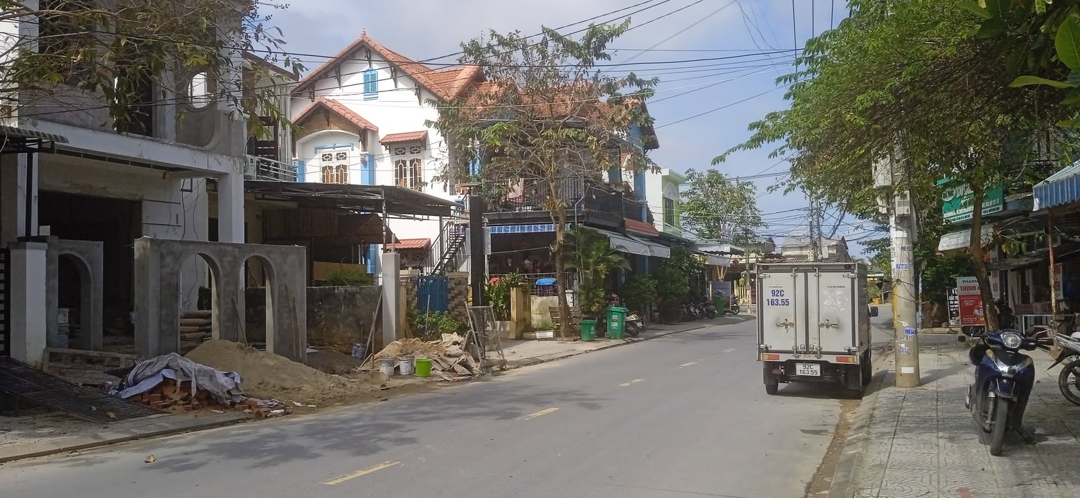 Nhà phố 2 tầng Cẩm Nam 88.8m² giá 4.3 tỷ - Vị trí đắc địa cạnh Phố Cổ!