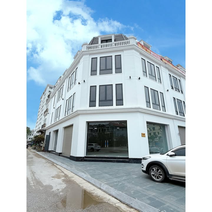 Cho thuê nhà mặt tiền Phạm Đình Toái, Vinh 868m² - Không gian lý tưởng cho kinh doanh!