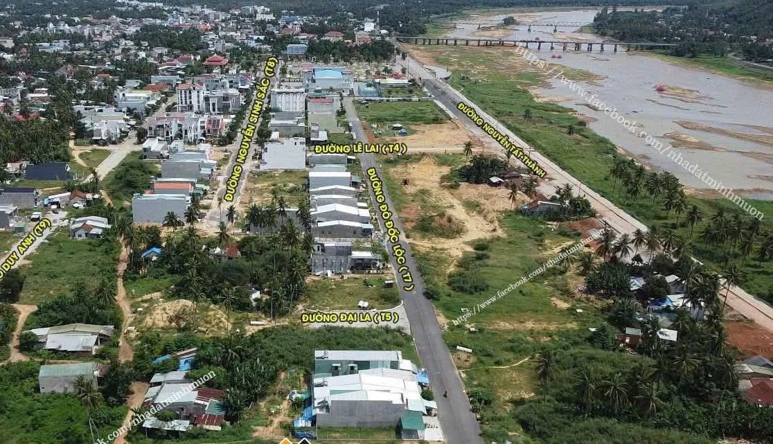 Đất kề góc tại Bồng Sơn, Hoài Nhơn 115m² chỉ 2.6 tỷ - Sổ đỏ chính chủ!