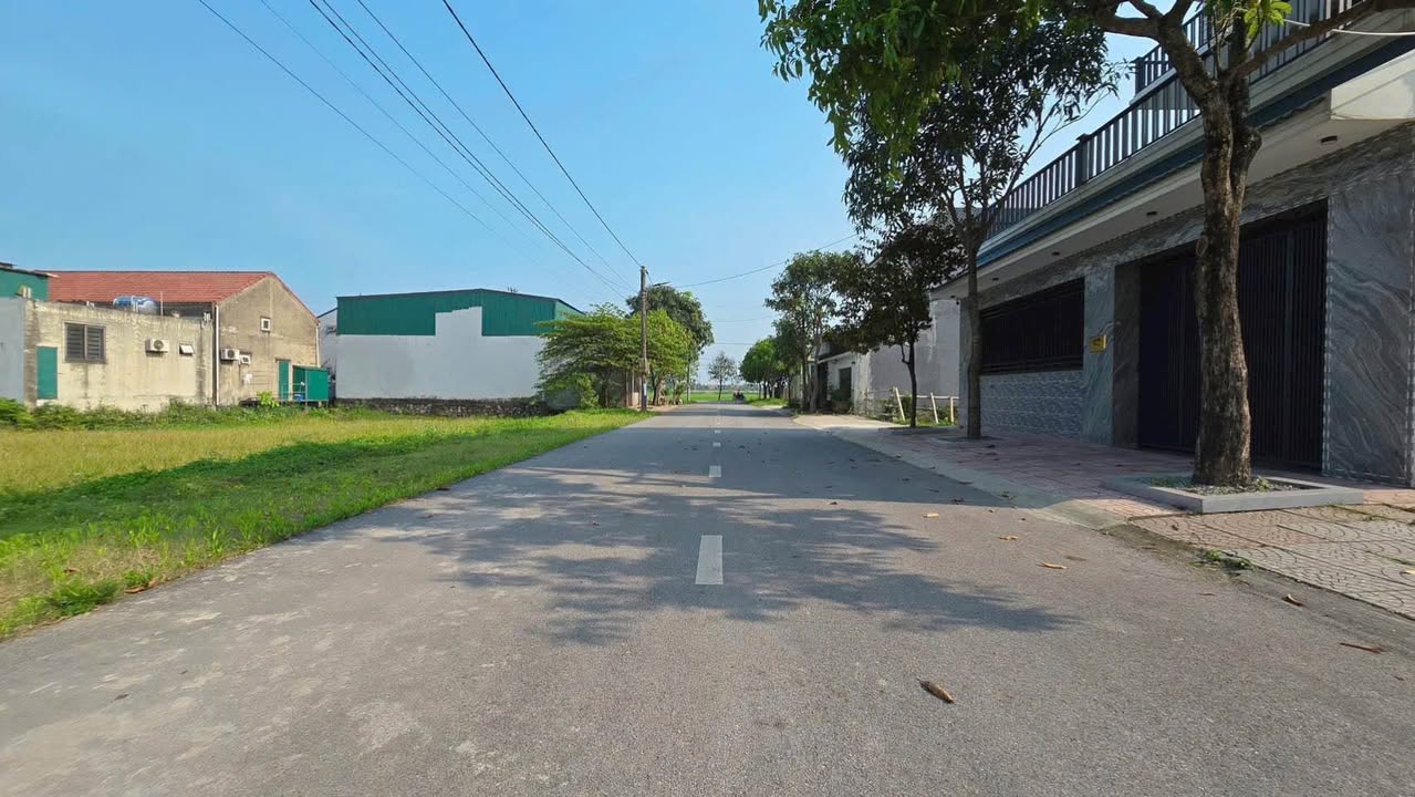 Đất nền Đông Tân Học, Trần Phú, Hà Tĩnh 144m² giá 3.3 tỷ - Đường rộng 12m, vị trí đẹp!