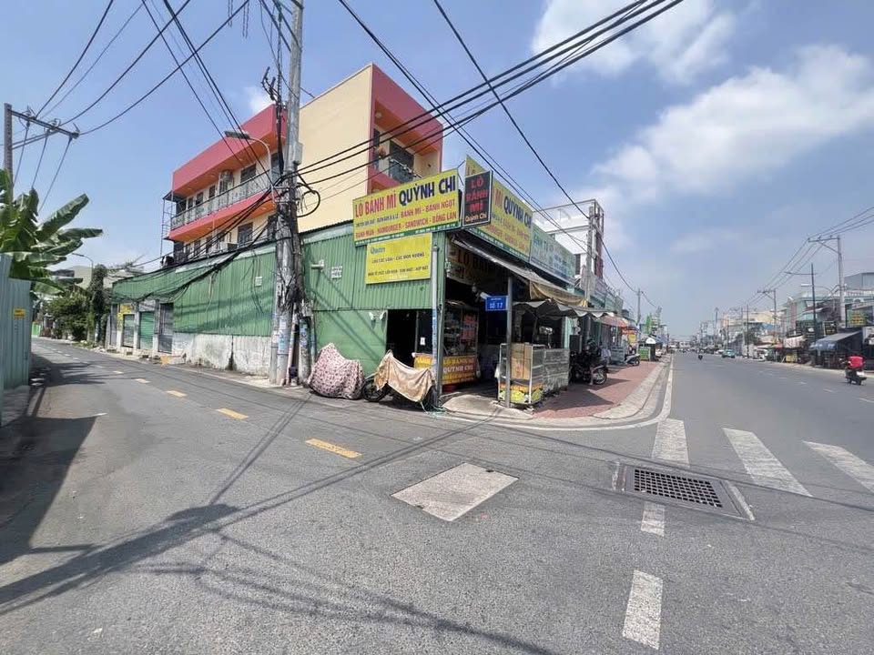 Nhà kinh doanh mặt tiền Quốc lộ 13, Thủ Đức 1753m² chỉ 35 triệu/m² - Cơ hội đầu tư sinh lời!