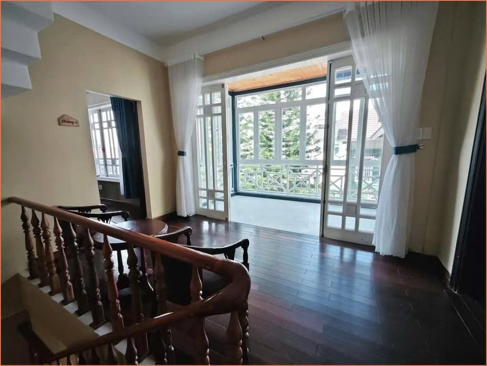 Cho thuê villa sân vườn tại đường Hùng Vương, Đà Lạt 600m² - Không gian nghỉ dưỡng lý tưởng!
