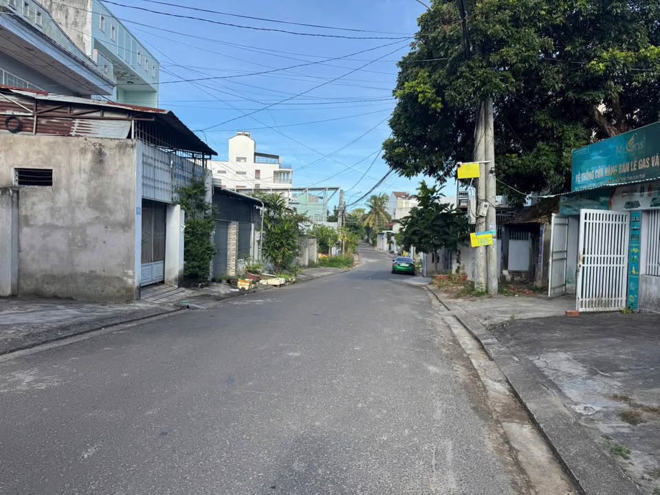 Đất nền đường Mai Hắc Đế, phường Duy Tân, 180m² - Vị trí trung tâm, tiện ích đầy đủ!