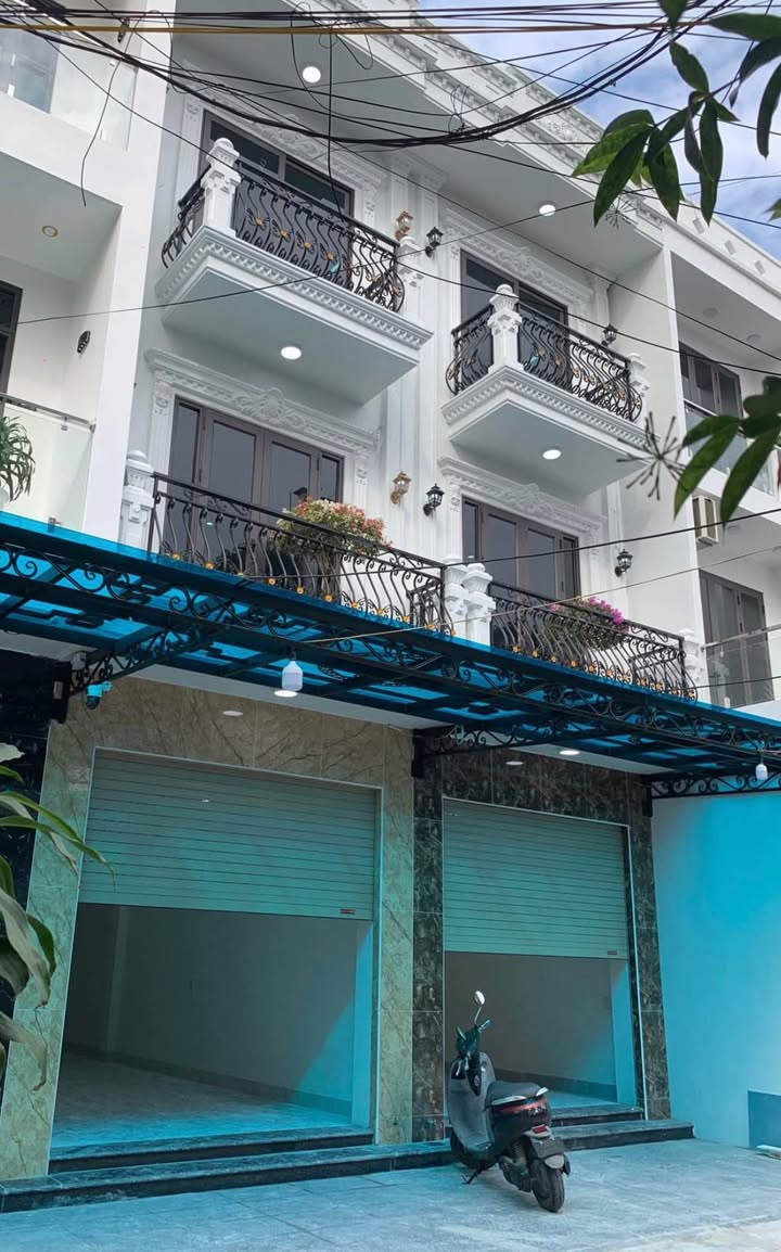 Nhà 3 tầng tại phường Quang Trung, Thái Bình - Diện tích 60m² - Thiết kế hiện đại, giá chỉ 3.9 tỷ!