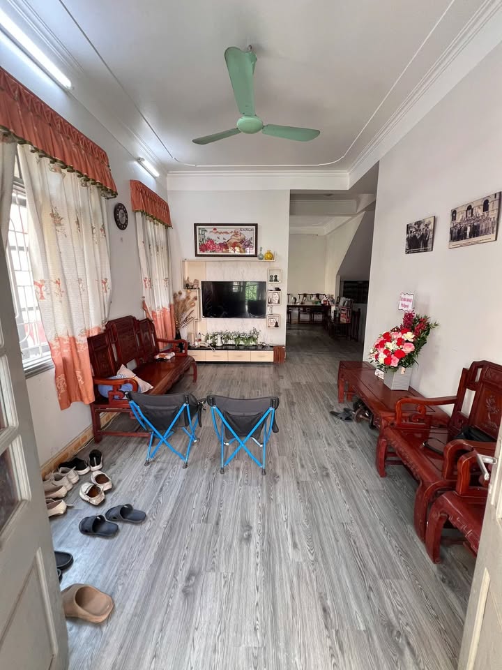 Nhà phố Phan Đình Phùng 103m² giá thỏa thuận - Thiết kế hiện đại, oto vào tận nhà!