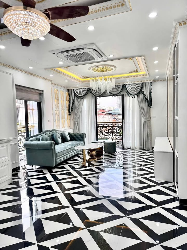 Bán nhà mặt phố Yên Lạc 52m², 7 tầng thang máy - Tiện nghi ở và làm văn phòng!