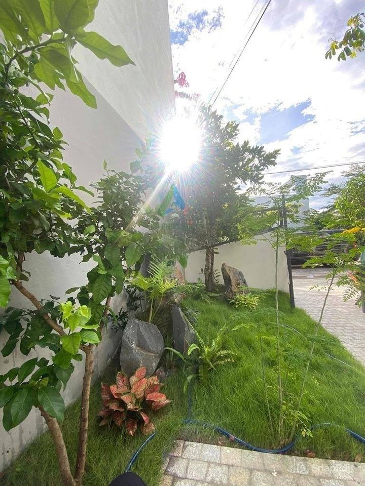 Nhà mặt tiền đường Vùng Trung 16, Q. Ngũ Hành Sơn, Đà Nẵng 100m² - Tiềm năng tăng giá cao!