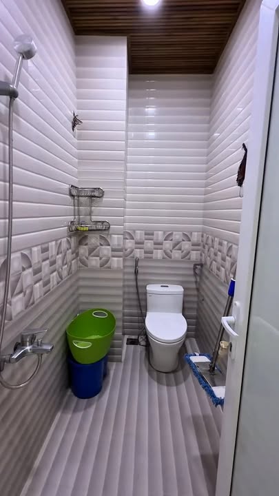 Nhà 4 tầng tại 212 Hoàng Diệu, Đà Nẵng, 61m² giá 5 tỷ - Vị trí đắc địa gần chợ mới!