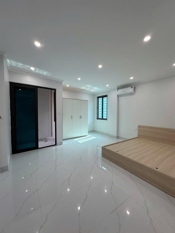 Cho thuê phòng khép kín 40m² tại Mai Dịch - Chỉ 5.2 triệu/tháng, nội thất mới 100%