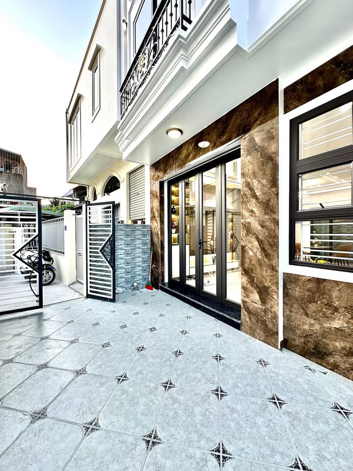 Nhà 4 tầng Miếu Hai Xã Hải Phòng 43m² - Sẵn sàng vào ở ngay!