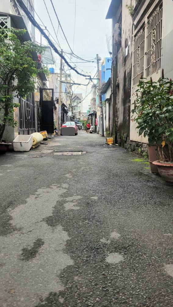 Nhà phố Bờ Bao Tân Thắng, quận Tân Phú 76.5m² giá 6 tỷ - Gần Aeon Tân Phú!