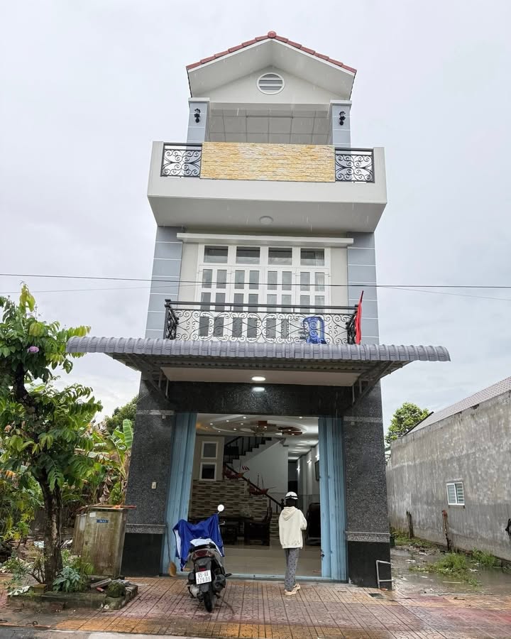 Nhà cho thuê 05 phòng tại KDC Phú An, Hưng Phú, Cần Thơ - Giá 8 triệu/tháng