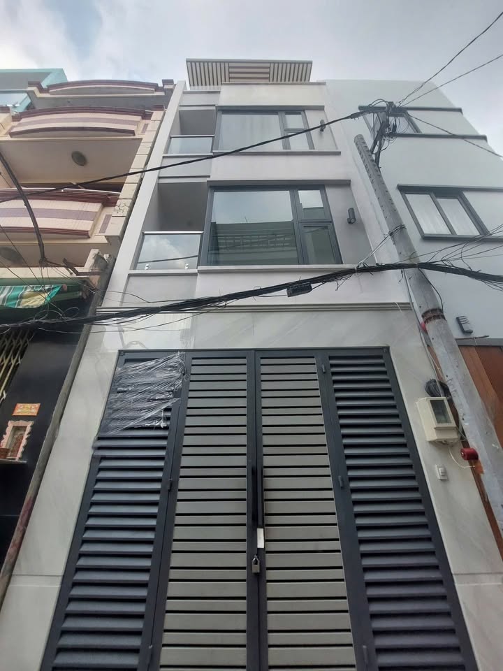 Nhà riêng Trần Hưng Đạo, Quận 5, 69m² - Vị trí an ninh, giá thỏa thuận!