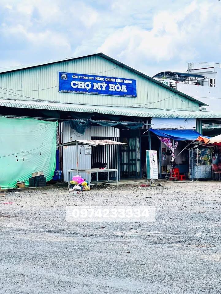 Shophouse quán cafe tại Cái Vồn 142m² giá 1.4 tỷ - Bán nhanh, thương lượng ngay!