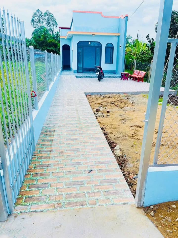 Nhà ở xã Song Phú, Vĩnh Long 183m² giá chỉ 745 triệu - Cơ hội không thể bỏ lỡ!