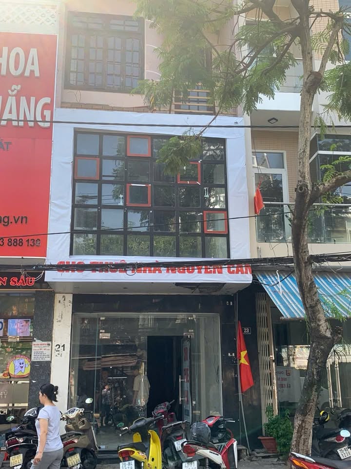 Nhà cho thuê Trưng Nữ Vương, Hải Châu, Đà Nẵng 77m² - Giá chỉ 18 triệu/tháng!