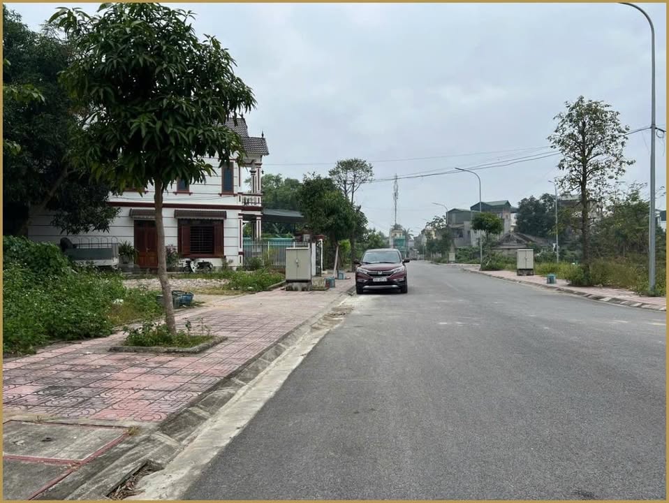 Đất nền lô góc Đông Hương 71.4m² giá 3 tỷ - Cơ hội đầu tư tuyệt vời!