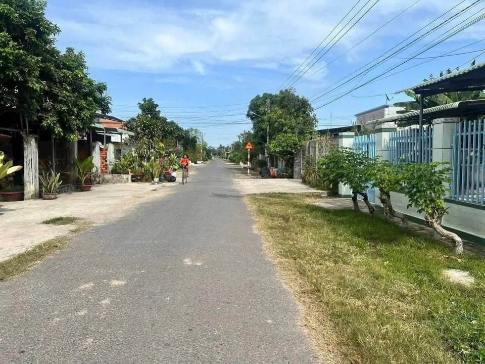 Đất nền đường Ngô Quyền, Long Hoa, 256.5m² giá 2.61 tỷ - Tiện ích đầy đủ!