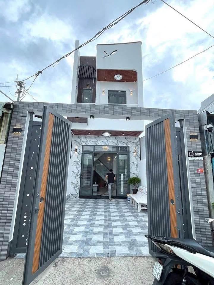 Nhà riêng hẻm ô tô Trần Hưng Đạo, Sóc Trăng 96m² giá 2.59 tỷ - Sẵn sàng vào ở ngay!