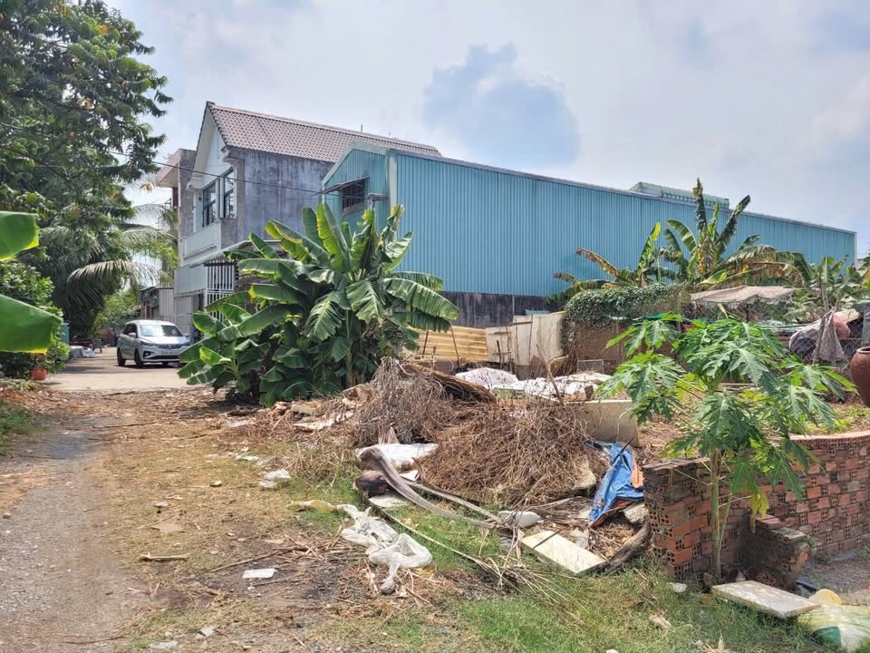 Đất thổ cư Vĩnh Phú, Thuận An 59m² giá 2.5 tỷ - Hẻm xe hơi, gần sông mát mẻ!