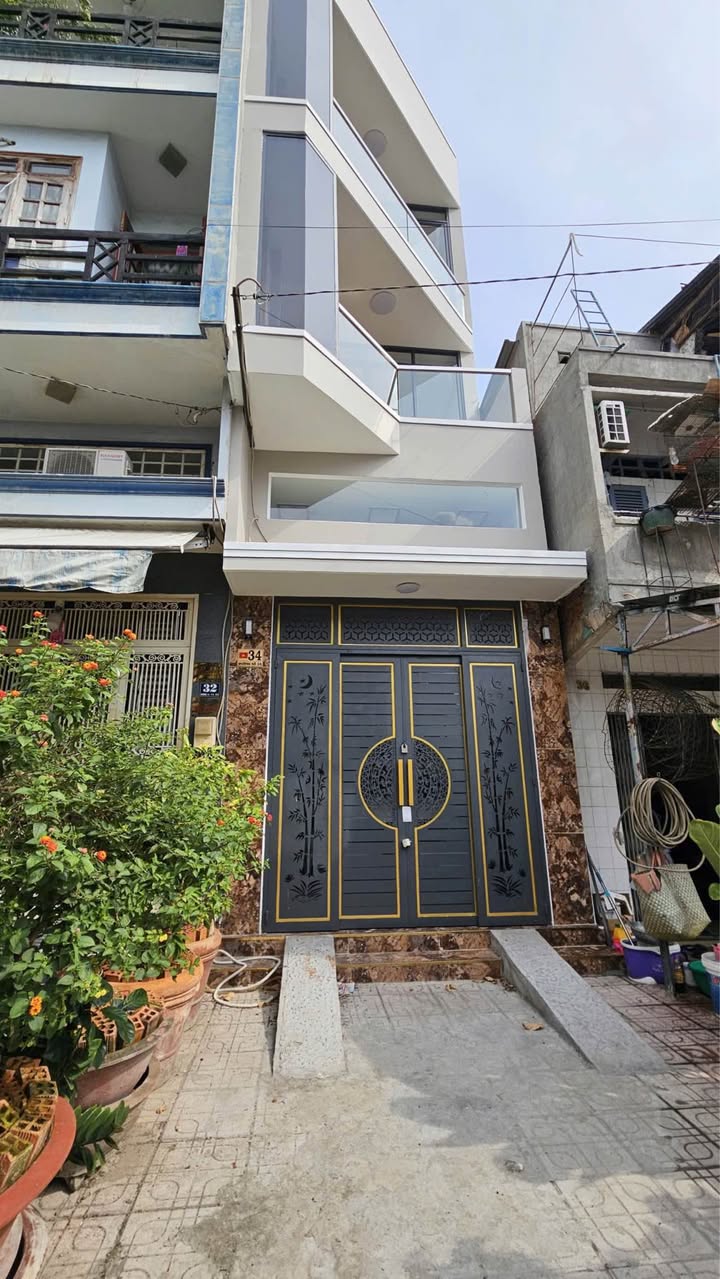 Bán nhà mặt tiền đường Phạm Thế Hiển, quận 8, diện tích 50m², giá chỉ 9.2 tỷ - Cơ hội đầu tư hiếm có!