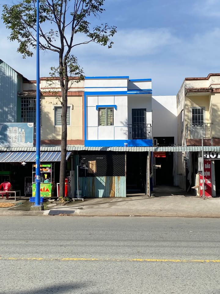 Nhà mặt tiền D11, Bàu Bàng 150m² giá 2.7 tỷ - Đầu tư sinh lời ổn định!