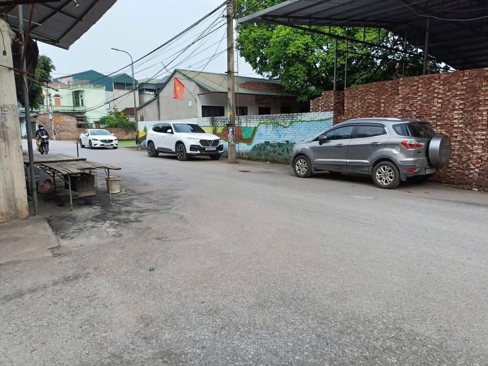 Lô đất mặt trục chính thôn Mộc Hoàn Đình, Hoài Đức 97m² giá 6 tỷ - Cơ hội đầu tư không thể bỏ qua!