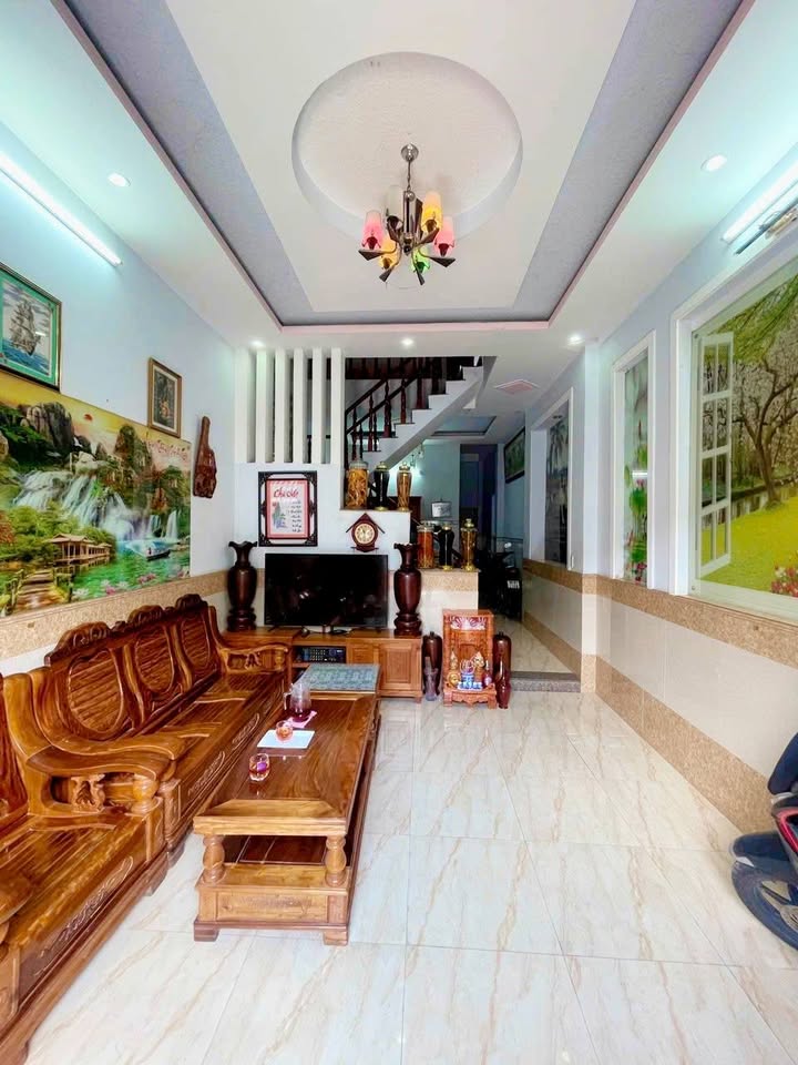 Nhà bán tại Tân Long, Dĩ An 72m² giá 3.85 tỷ - Thiết kế hiện đại, sẵn sàng ở ngay!