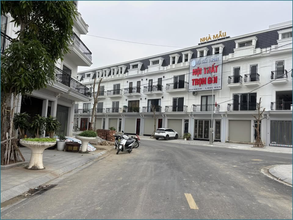 Shophouse MB Hồ Sen 90m² giá 6 tỷ - Đầu tư sinh lời tuyệt vời!