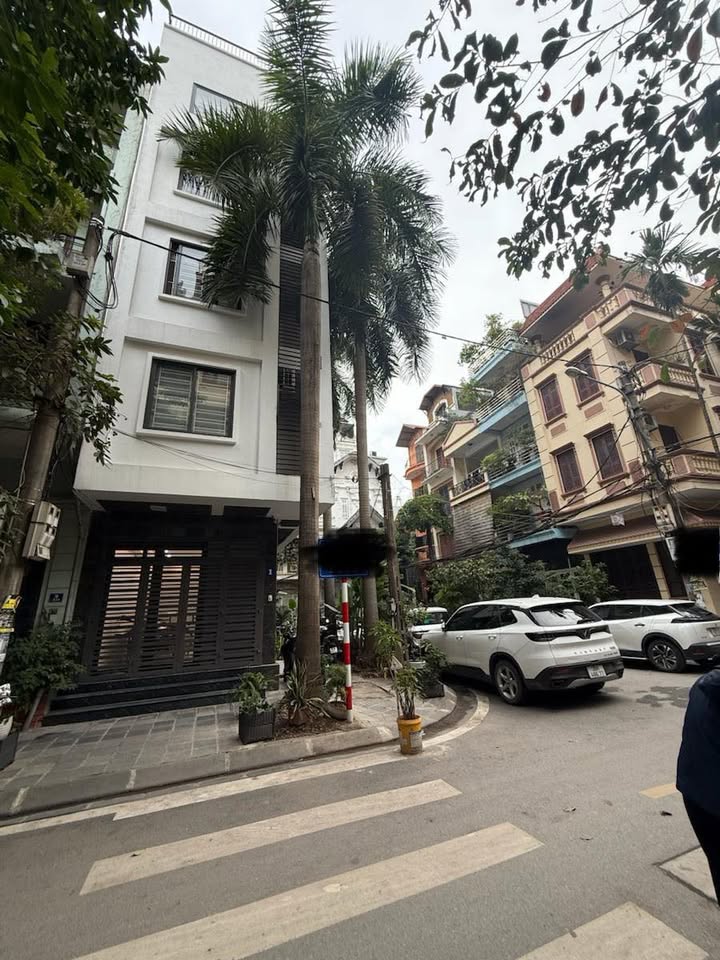 Nhà mặt phố Lò Đúc, Hai Bà Trưng 48m² giá 27.2 tỷ - Kinh doanh sầm uất!