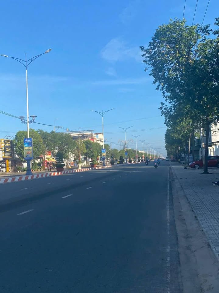 Đất mặt tiền đường Điện Biên Phủ, Tây Ninh 300m² - Gần chùa Tòa Thánh