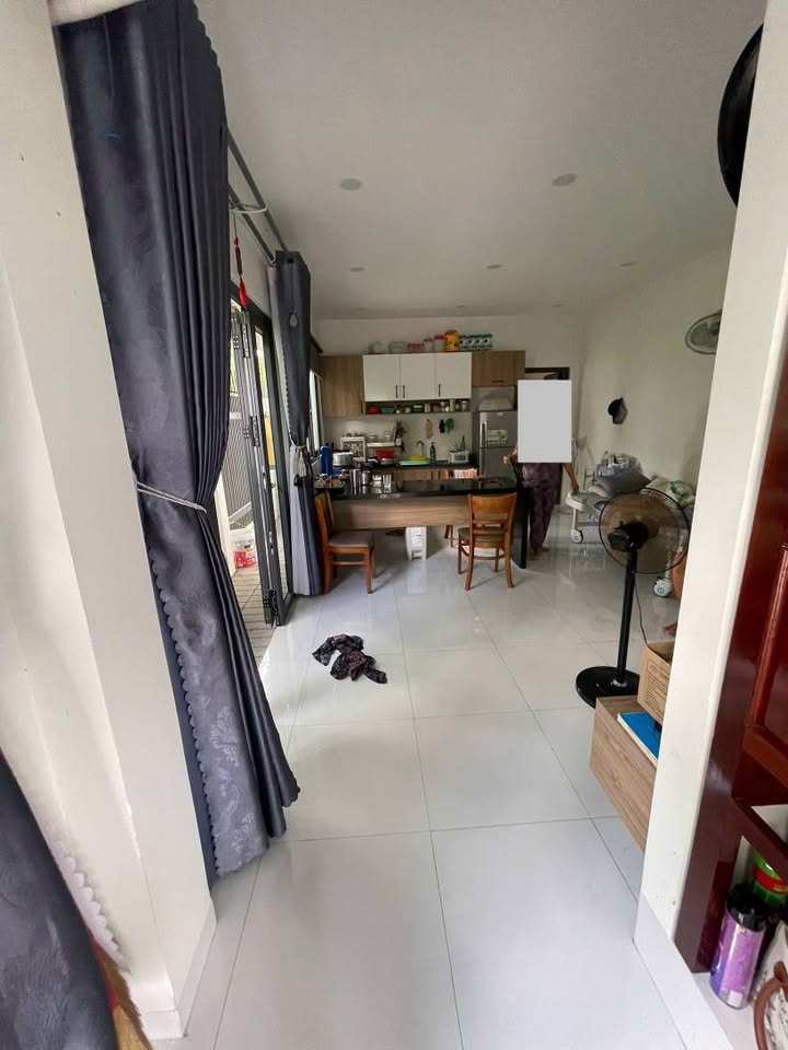 Nhà phố phường 3 Tây Ninh 155m² giá 2 tỷ - Vị trí thuận lợi gần trung tâm