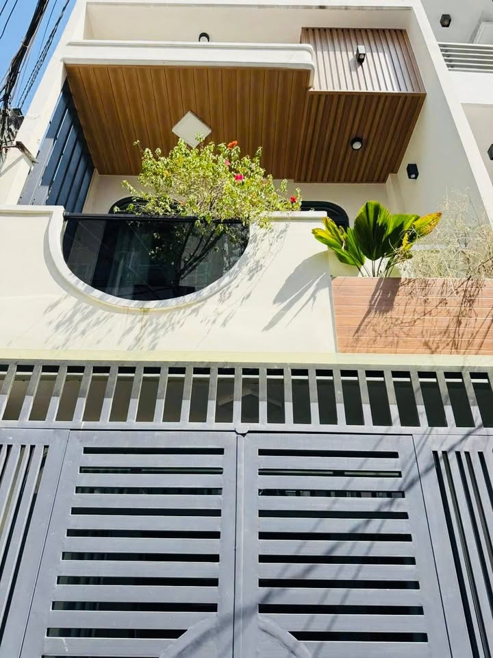 Nhà nguyên căn cho thuê tại Lê Quang Định, Bình Thạnh 45m² - Full nội thất, dọn vào ở ngay!