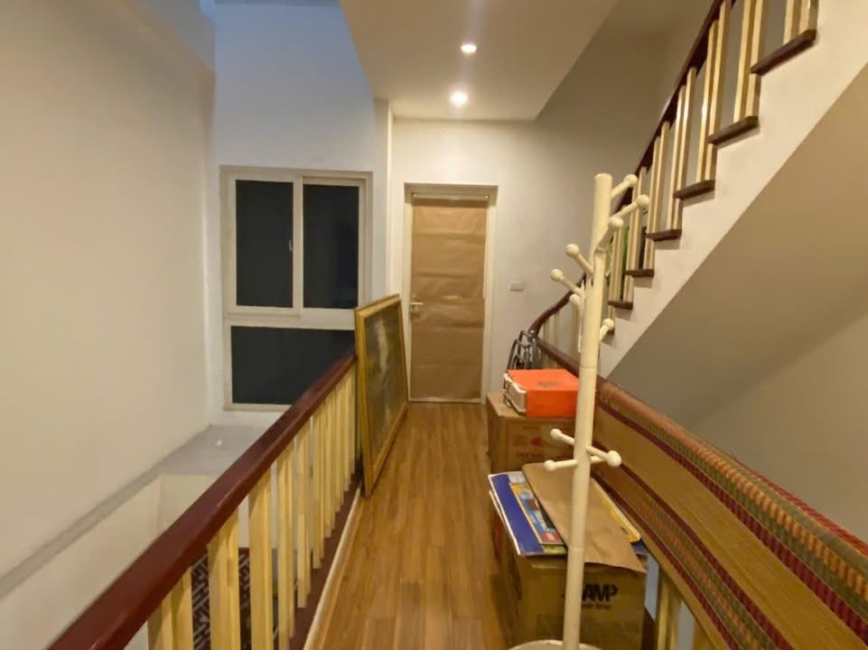 Nhà 4 tầng Tứ Liên 70m² giá 10.2 tỷ - Đầu tư sinh lời ngay!