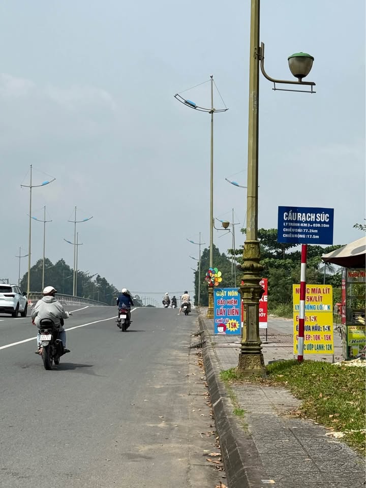 Nhà mặt tiền Nguyễn Thị Tạo, 36m² giá chỉ 1.6 tỷ - Đầu tư sinh lời!