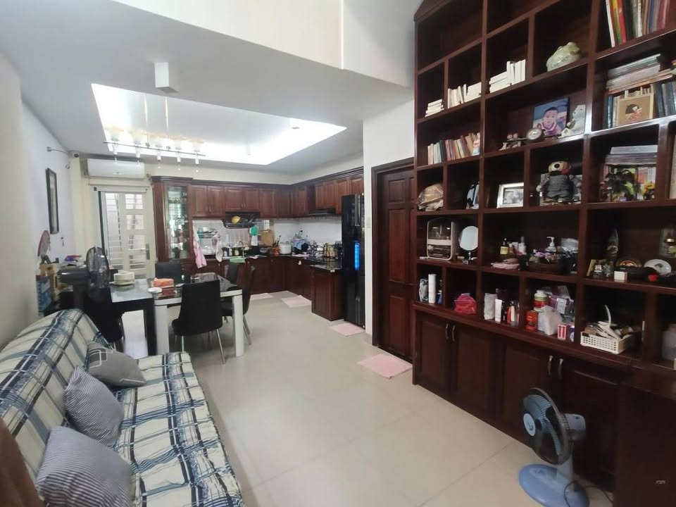 Nhà cho thuê 3PN hẻm xe tải Nguyễn Văn Công, Gò Vấp 88m² - Kinh doanh kết hợp ở!