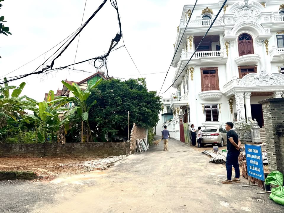 Đất bám mặt đường Nguyễn Du, Phú Thọ - 68m², giá chỉ 3.5 tỷ - Lô góc 2 mặt tiền!