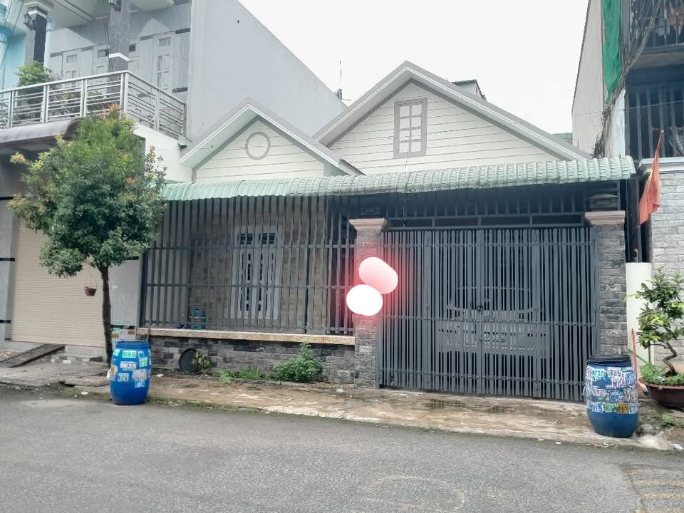 Nhà Tân Đông Hiệp Dĩ An 120m² giá 6 tỷ - Chính chủ bán gấp!