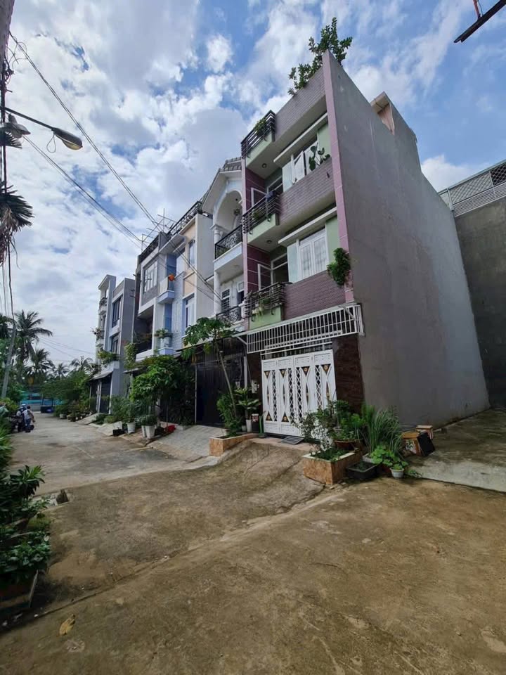 Đất nền KDC Hồng Long Thủ Đức 58m² giá 6 tỷ - Gần đường Hiệp Bình tiện lợi!